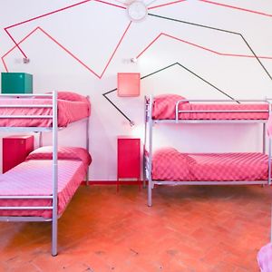 Gemenschappelijk Kamer Alleen voor Vrouwen